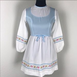 Vintage Octoberfest German Swedish dress